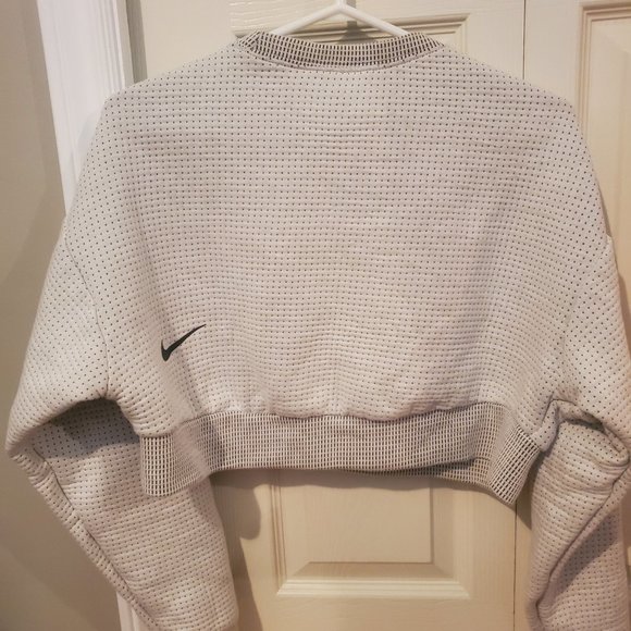 NIKE | Crop sweater | XS - Picture 3 of 3